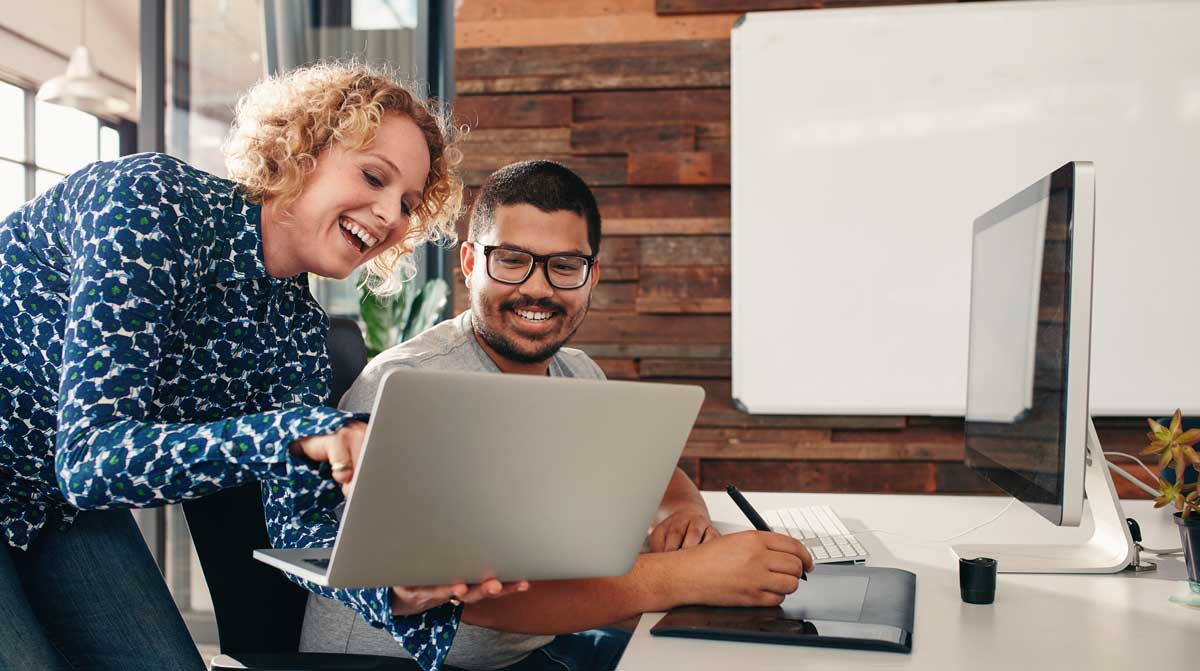 Co-Workers excited about using their new MeMail accounts.